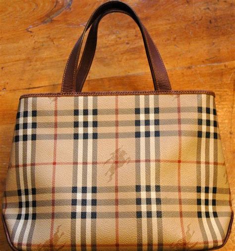 Come Riconoscere Una Borsa Burberry Originale (2024)